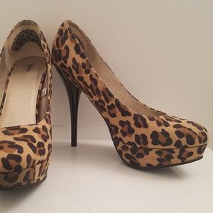 Mossimo Cheetah Print Faux Suede Stiletto Heels 10